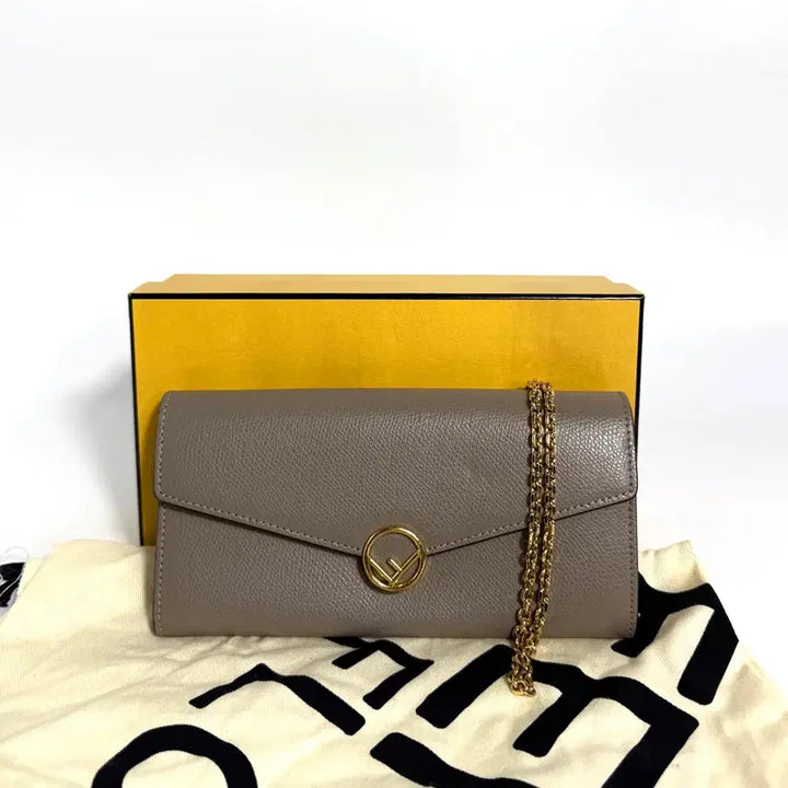 [BUNJANG] Fendi Kan I WOC Chain Crossbody Bag / [ 정품 ] 펜디 캔아이 WOC 체인백 크로스백