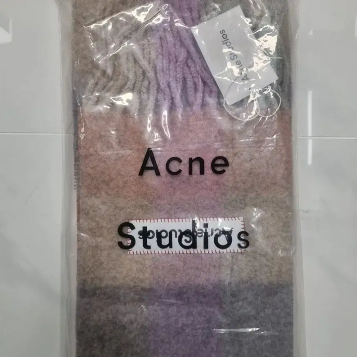 [BUNJANG] Acne Studios Mohair Scarf Lilac Pink / [시즌오프]아크네스튜디오 모헤어 머플러 라일락핑크 정품 새상품