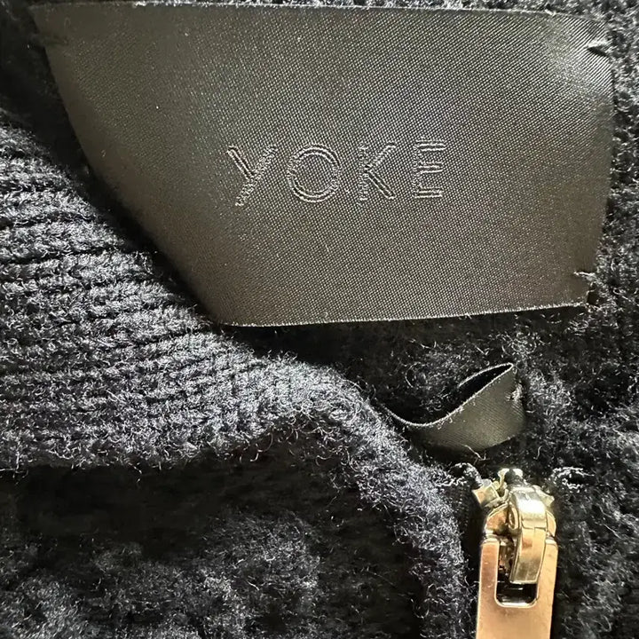 [BUNJANG] YOKE Textured Wool Zip-Up Knit Blouson / YOKE 요크 24FW 자카드 울 집업 니트 블루종