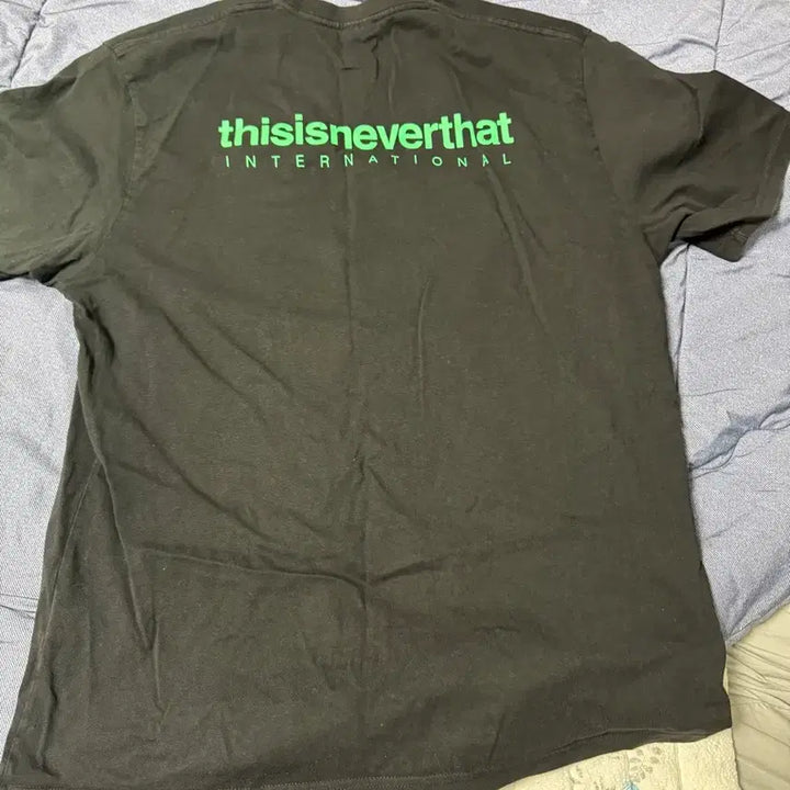 [SOLD OUT] 디스이즈네버댓 블랙 반팔 티셔츠 xl