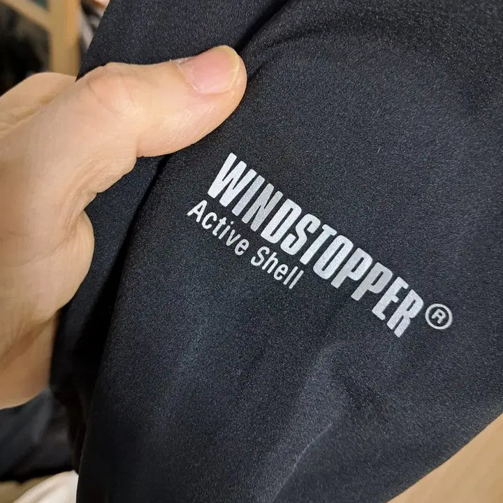 [BUNJANG] Asics Windbreaker Jacket / 아식스 바람막이 블랙/그레이