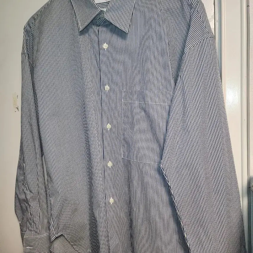 [BUNJANG] ZIOZIO Embroidered Stripe Shirt / 지오송지오 등판자수 오버핏 스트라이프 셔츠 95