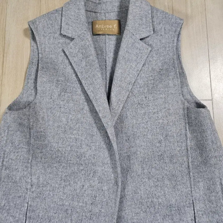 [BUNJANG] Aniveef Wool Blend Long Vest 55 / [Aniveef] 아니베에프 울혼방 롱베스트 55