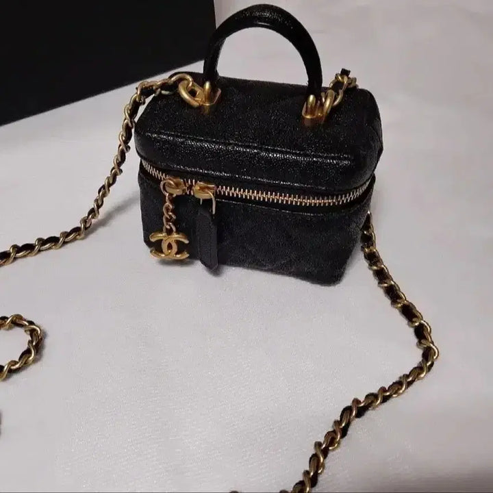 [BUNJANG] Chanel Vanity Top Handle Bag / [설선물.280까지 에눌,100%정품보장]샤넬 한정판 베니티 탑핸들 백