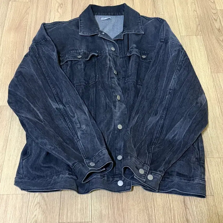 [BUNJANG] Azkathone Marvel Oversized Denim Jacket - Black / 에즈카톤 마블 오버핏 데님자켓 블랙 SHOT6664