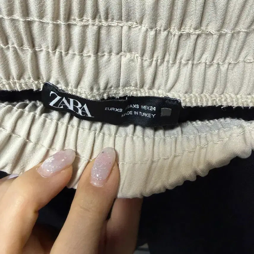 [BUNJANG] ZARA Training Pants XS / 자라 추리닝 바지 xs