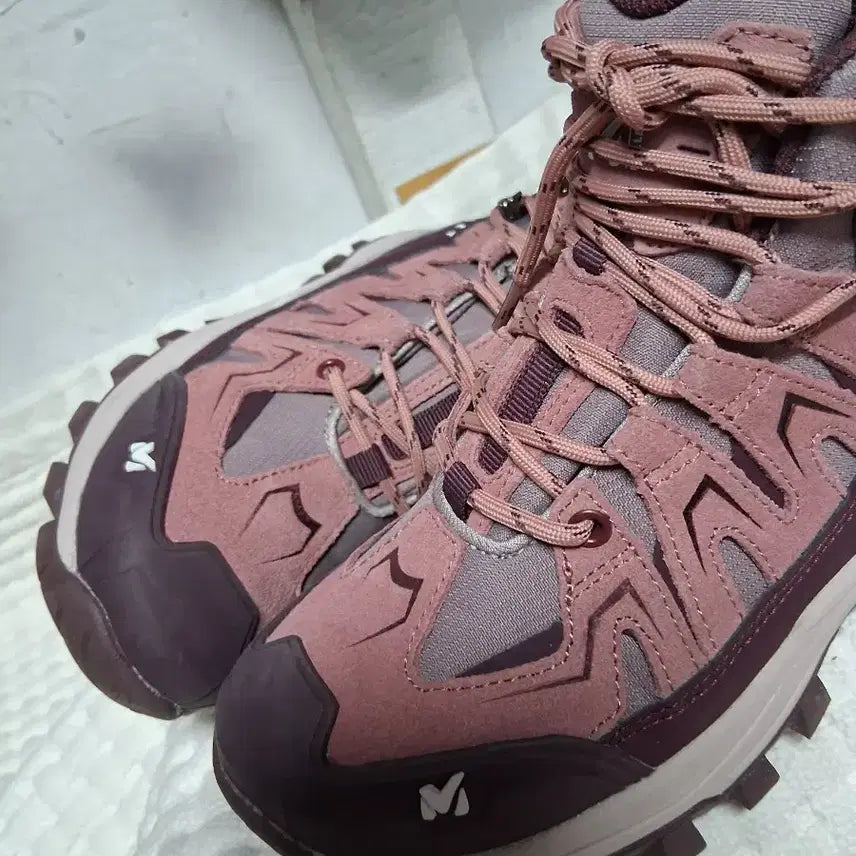 [BUNJANG] Millet Gore-Tex Hiking Boots / 등산화230  밀레고어텍스  새상품