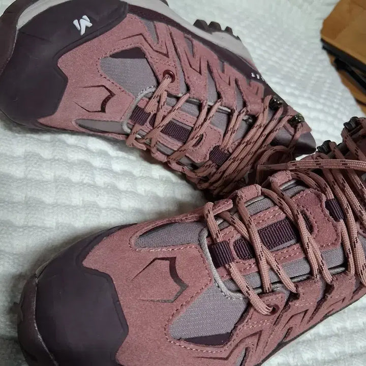 [BUNJANG] Millet Gore-Tex Hiking Boots / 등산화230  밀레고어텍스  새상품