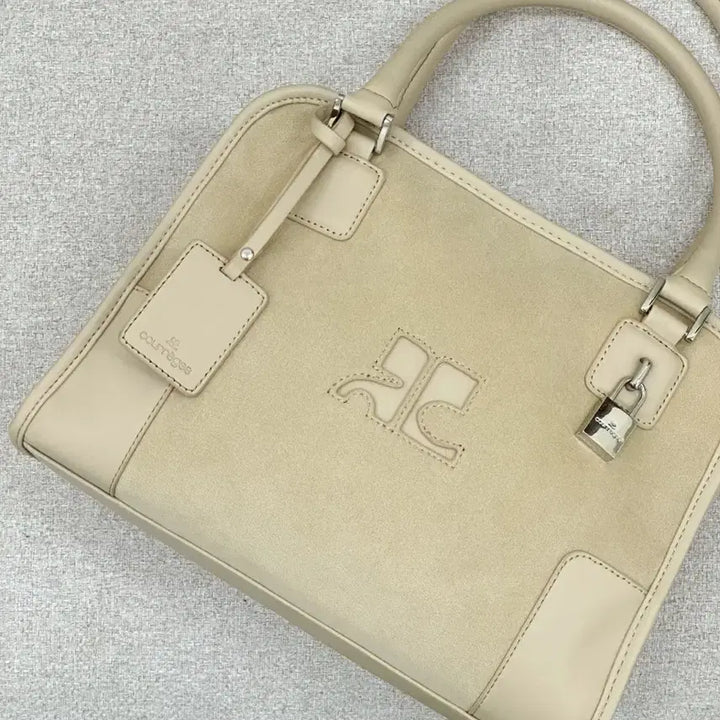 [BUNJANG] Courreges Suede Handbag / courreges / 꾸레쥬 스웨이드 핸드백