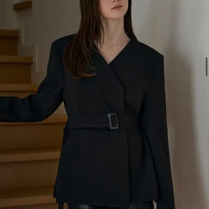 [BUNJANG] DEHEVE Black Belt Jacket / DEHEVE 드헤베 블랙 벨트 자켓