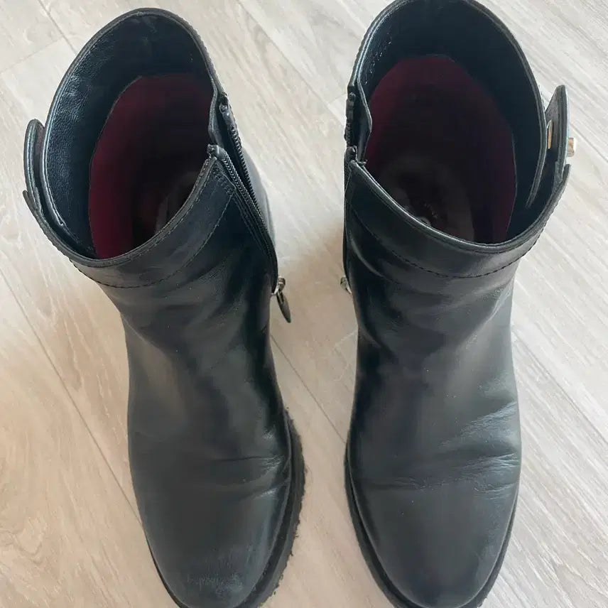 [BUNJANG] Chanel CC Logo Black Ankle Boots / 샤넬 CC 로고 블랙 앵클 부츠