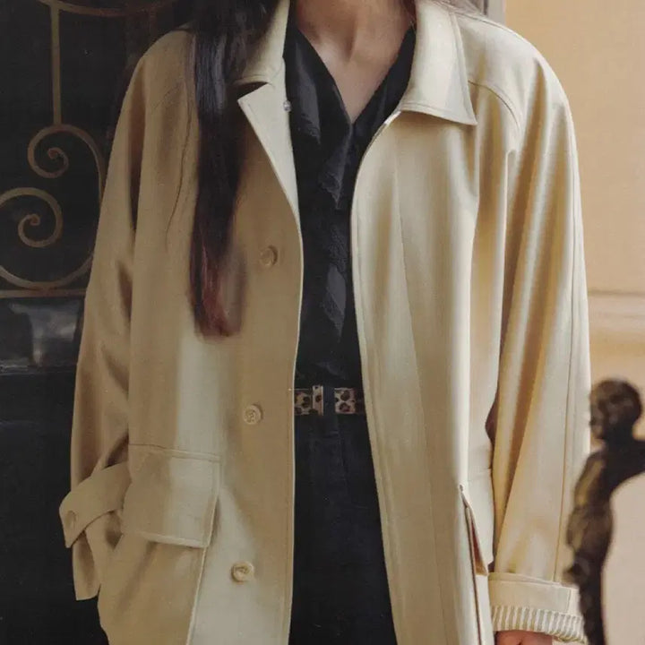 [BUNJANG] OUILARA Butter Beige Safari Jacket / 위라라OUILARA 버터 베이지 사파리 자켓