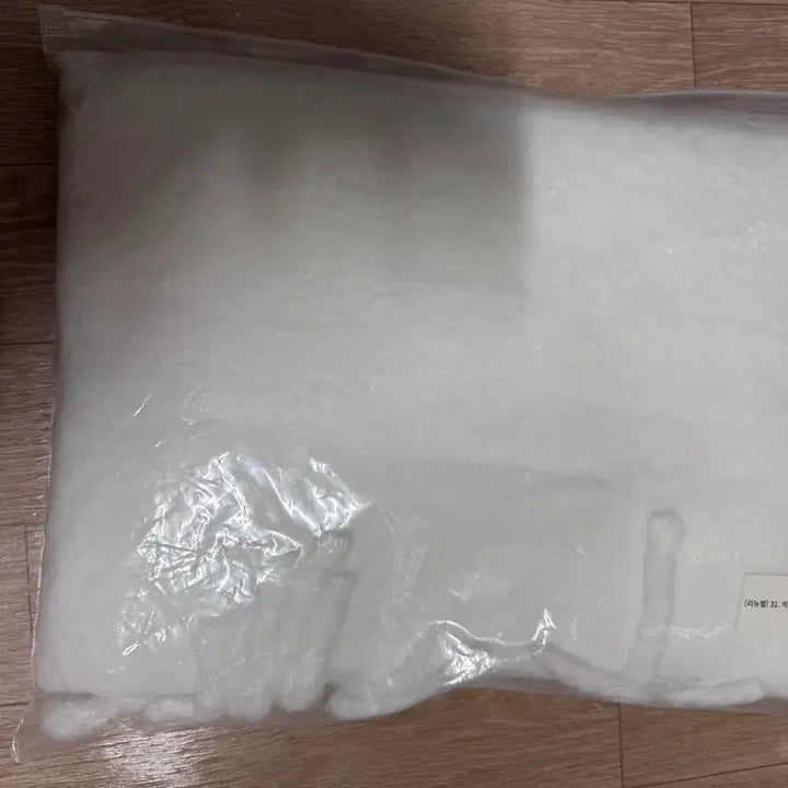 [BUNJANG] Brighton Big White Christmas Muffler / 브라이튼 빅 화이트 크리스마스 머플러 새상품