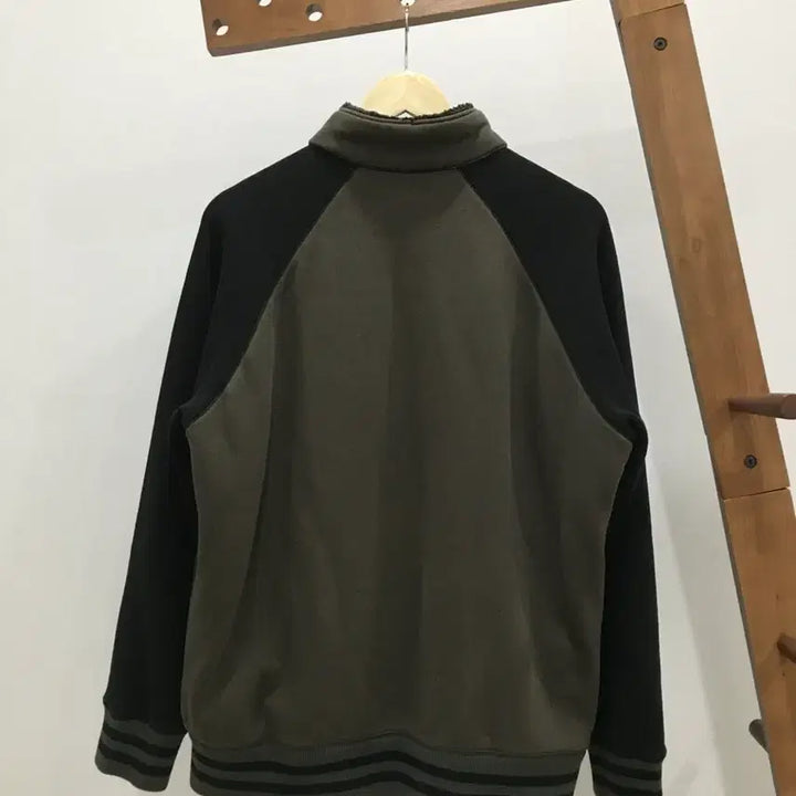 [BUNJANG] Uniqlo High-Neck Zip-Up / 유니클로 하이넥 집업