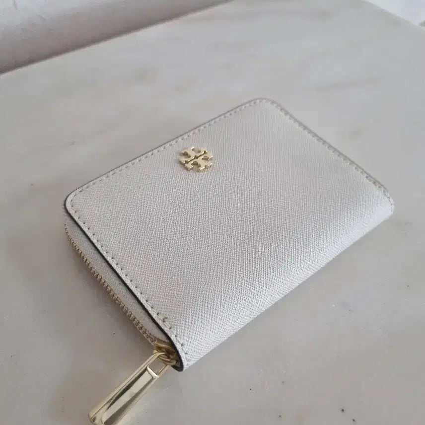 [BUNJANG] Tory Burch White Zipper Wallet / (미사용) 토리버치 화이트 지퍼 반지갑