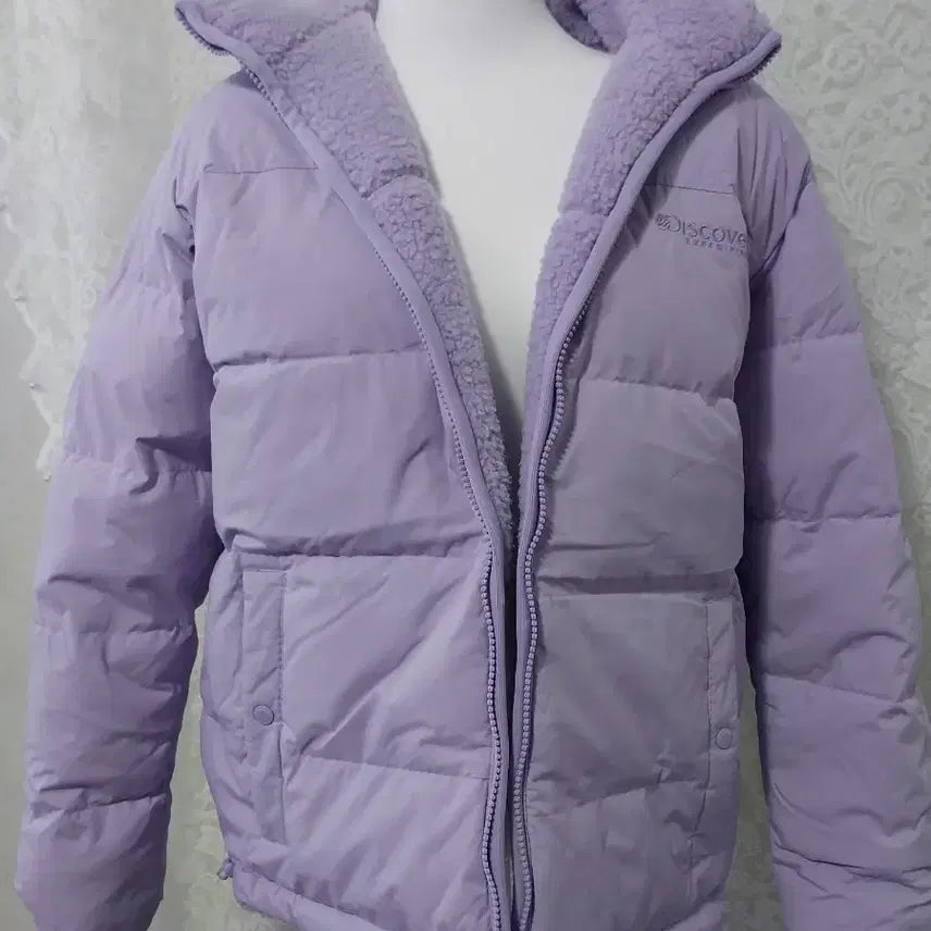 [BUNJANG] Discovery Reversible Faux Shearling Padded Jacket / 디스커버리 연퍼플 양면 뽀글이 패딩점퍼 미사용