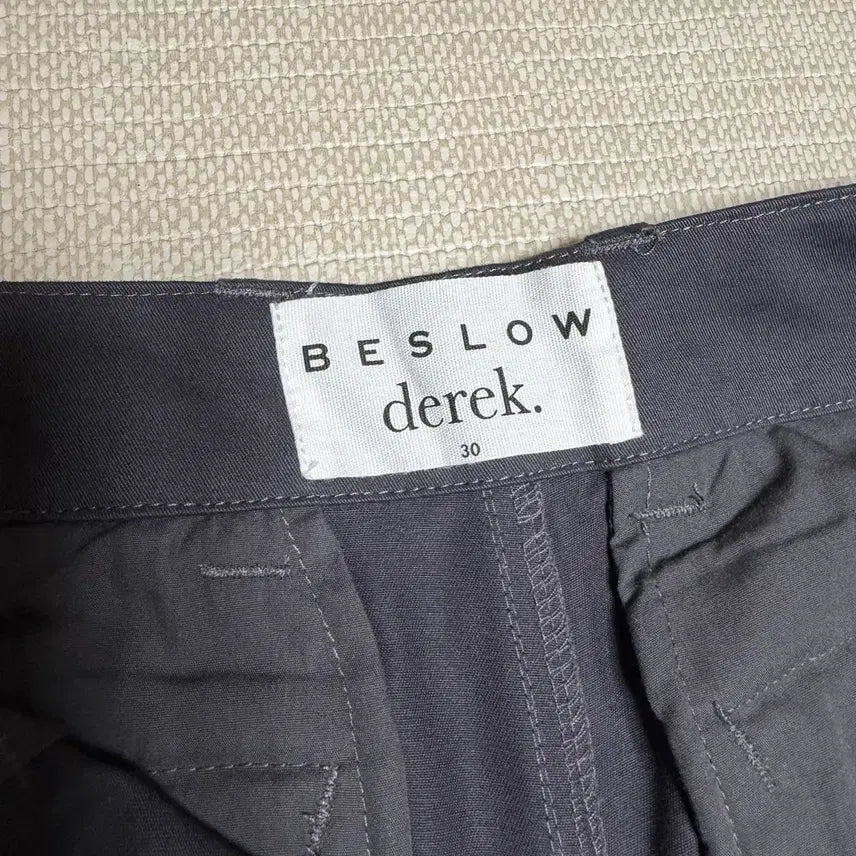 [BUNJANG] [BeSlow x Derek] Cotton Twill Cargo Pants (Charcoal) / [비슬로우X데릭]COTTON TWILL CARGO PANTS / 차콜