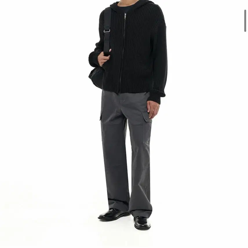 [BUNJANG] [BeSlow x Derek] Cotton Twill Cargo Pants (Charcoal) / [비슬로우X데릭]COTTON TWILL CARGO PANTS / 차콜