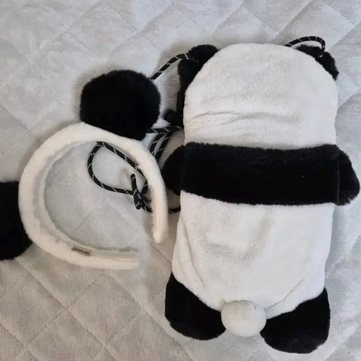 [BUNJANG] Everland Panda Plush Bag & Headband Bundle Set / 에버랜드 판다 인형 가방 & 머리띠 세트