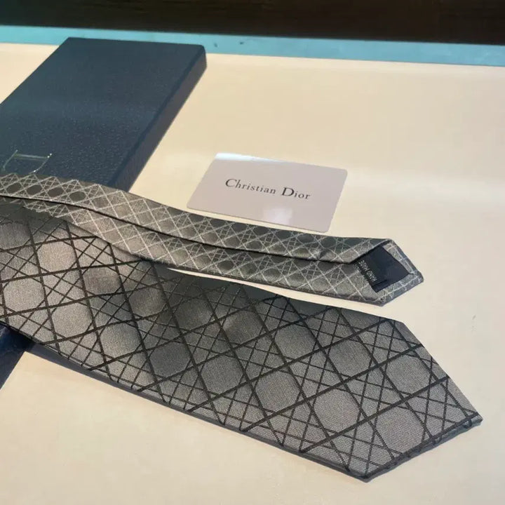 [BUNJANG] Dior Silk Cross Check Tie / 디올 넥타이