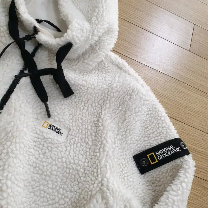 [BUNJANG] National Geographic Fleece Zip-Up Jacket / 네셔널지오그래픽 뽀글이 집업 자켓