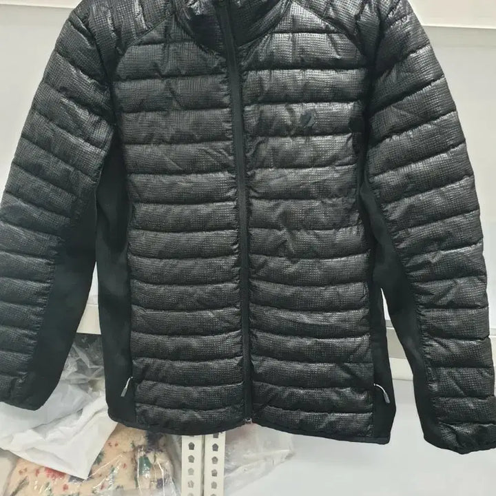 [BUNJANG] Lafuma Down Jacket / 라푸마 정품 오리털경량패딩 100사이즈 팝니다
