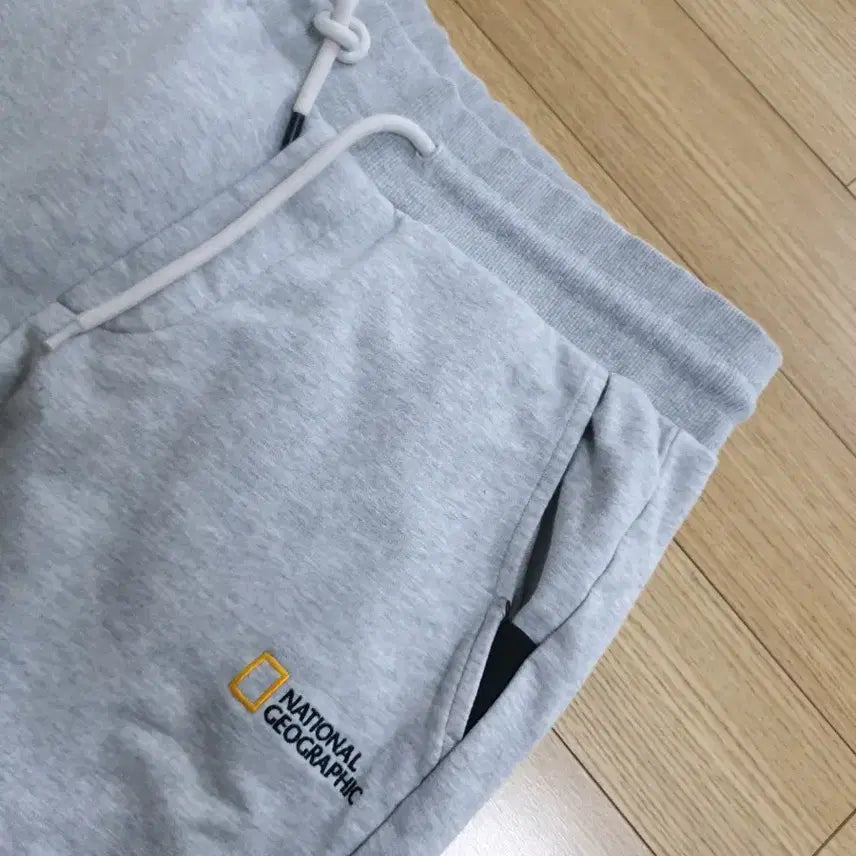 [SOLD OUT] 네셔널지오그래픽 트레이닝 바지