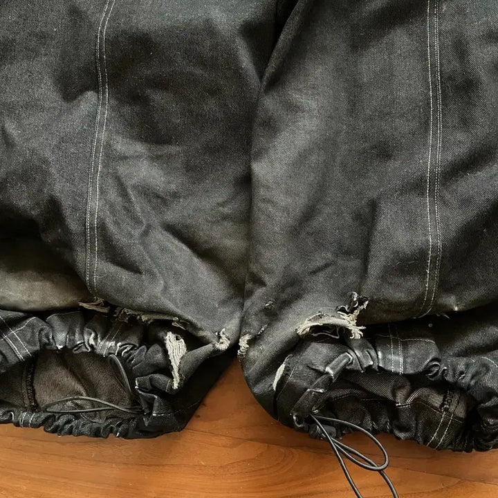 [BUNJANG] Aakam Pintuck Printing Denim Pants / aakam 아캄 핀턱 프린팅 데님팬츠