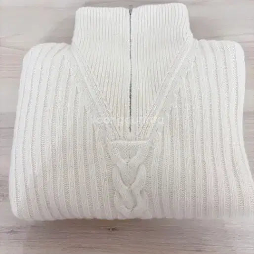 [BUNJANG] Muserra Cable Half-Zip Top / 뮤제라 케이블하프집업 새상품