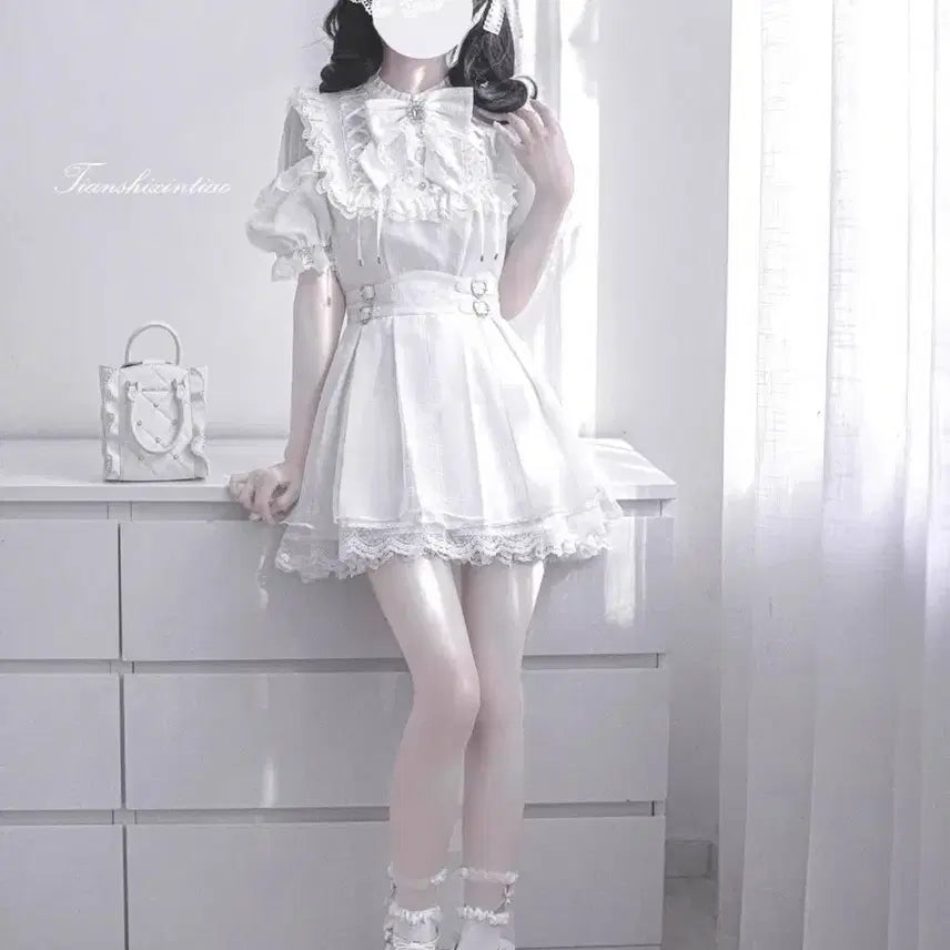 [BUNJANG] Off-Shoulder Dress and Shorts Two-Piece Set / 지뢰계 오프숄 원피스+반바지 투피스(3컬러)