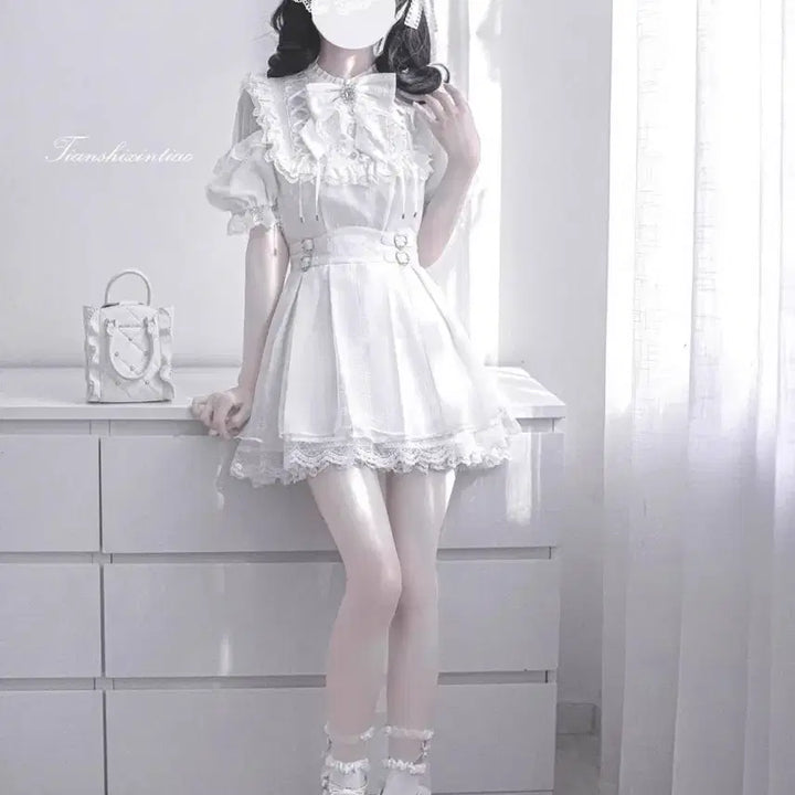 [BUNJANG] Off-Shoulder Dress and Shorts Two-Piece Set / 지뢰계 오프숄 원피스+반바지 투피스(3컬러)