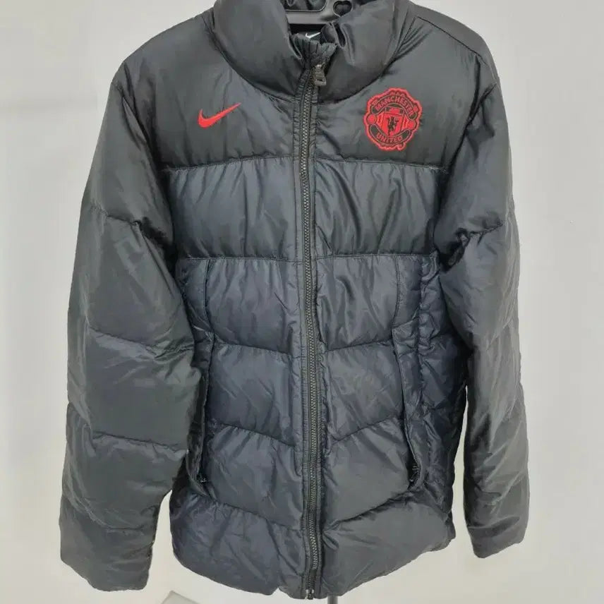 [BUNJANG] Manchester United Nike Down Padded Jacket (Size 95) / 나이키 정품 맨체스터 유나이티드 오리털패딩 90사이즈 실사이즈 95