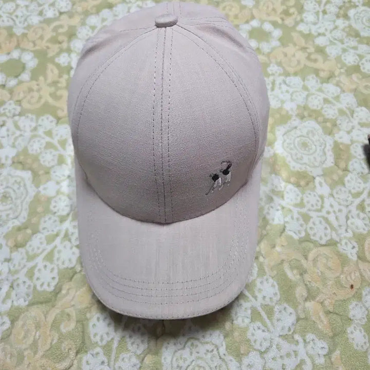 [BUNJANG] Hole-in-One Embroidered Logo Baseball Cap / 새모자]홀인원  자수 로고 볼캡 모자