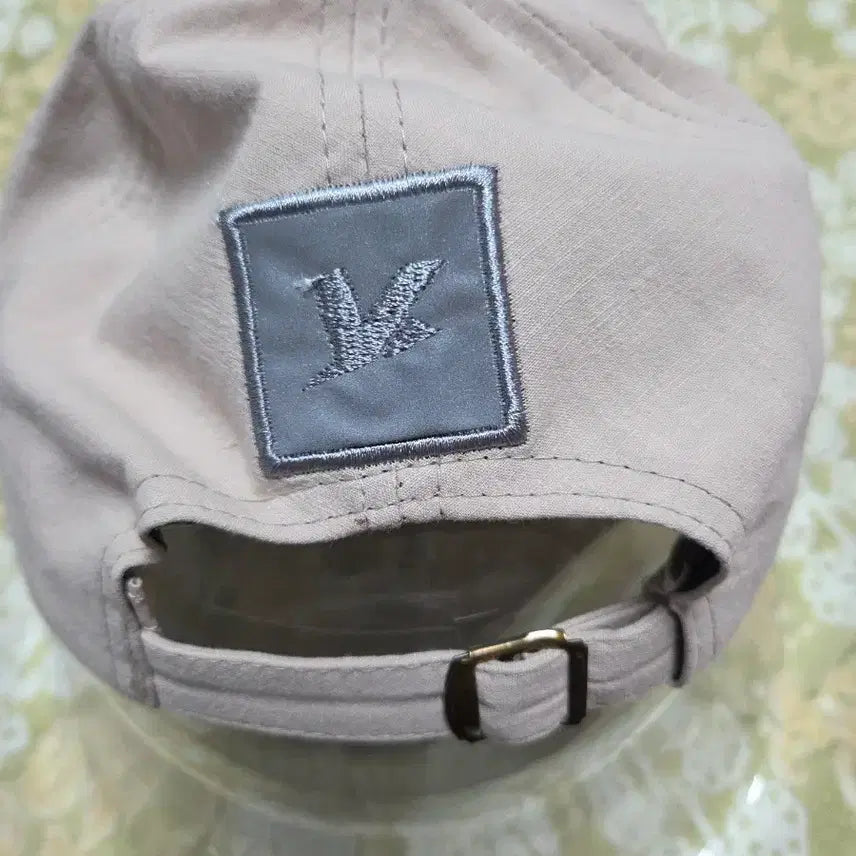 [BUNJANG] Hole-in-One Embroidered Logo Baseball Cap / 새모자]홀인원  자수 로고 볼캡 모자