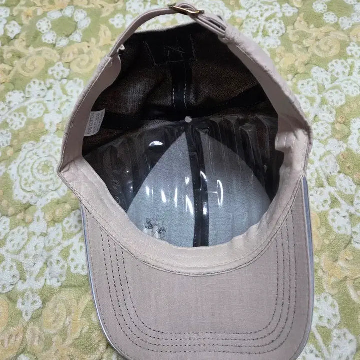 [BUNJANG] Hole-in-One Embroidered Logo Baseball Cap / 새모자]홀인원  자수 로고 볼캡 모자
