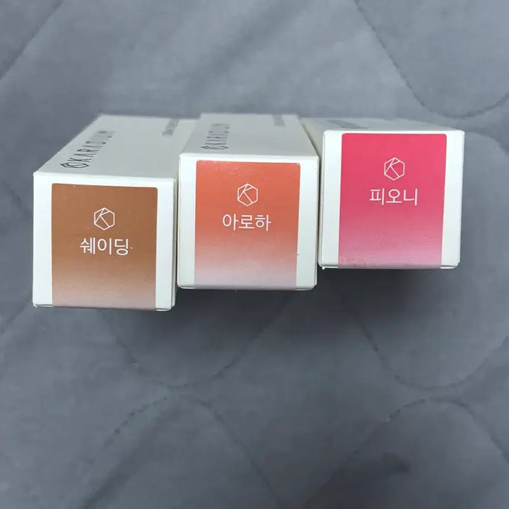 [BUNJANG] Karadium Cream Cheek Stick - Aloha, Shading, Cream Blusher / 미개봉) 카라디움 크림 치크 스틱 아로하 피오니 쉐이딩 블러셔 크림블러셔