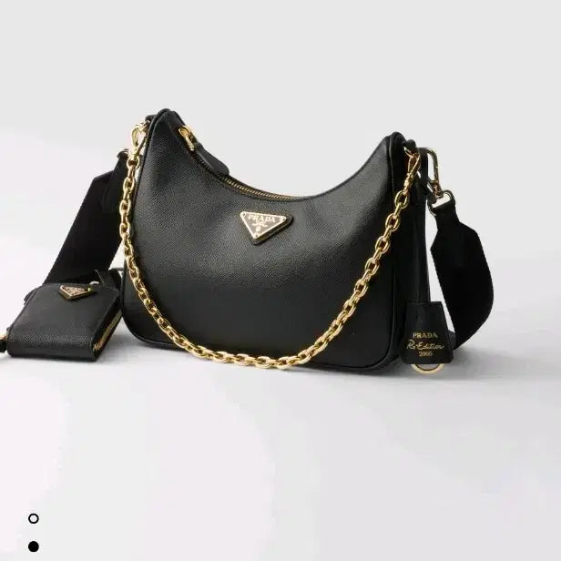 [BUNJANG] Prada Re-Edition 2005 Saffiano Hobo Bag / 프라다 리에디션 2005 사피아노 호보 백