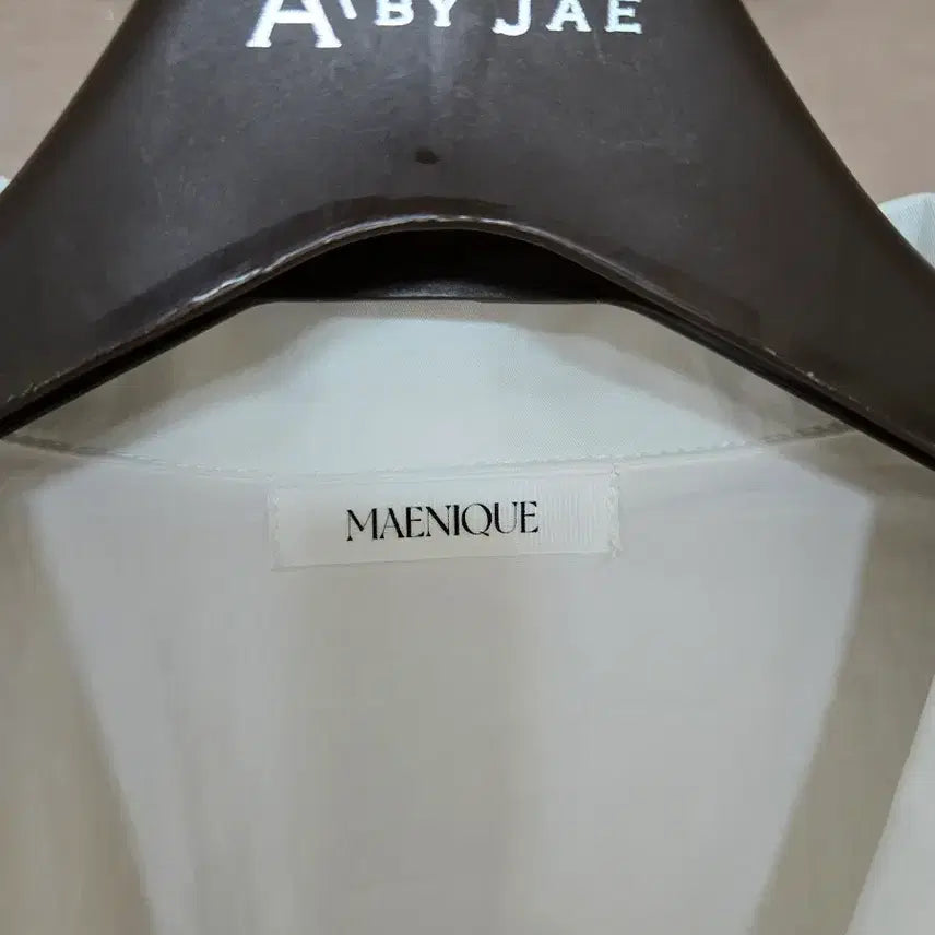 [BUNJANG] Mainique White Oversized Shirt / Mainique 화이트오버핏 셔츠 새제품