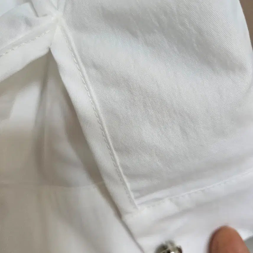 [BUNJANG] Mainique White Oversized Shirt / Mainique 화이트오버핏 셔츠 새제품