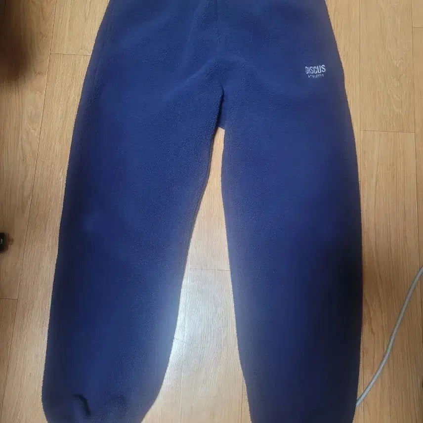 [BUNJANG] Discuss Athletic Fleece Pants L / 디스커스애슬레틱 플리스팬츠 L