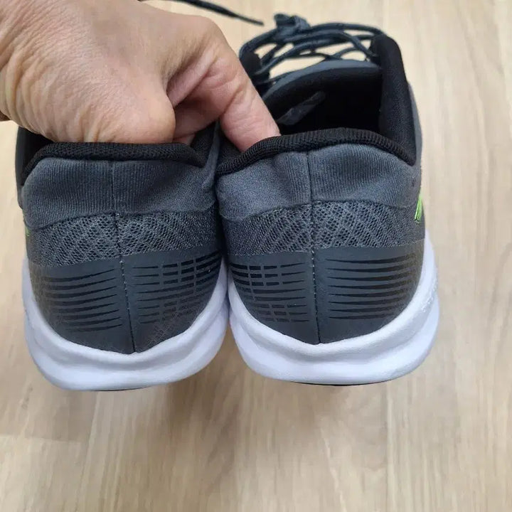 [BUNJANG] Puma Redim Proform Running Shoes (US 9.5) / 푸마 리딤 프로폼 런닝화 (275size)