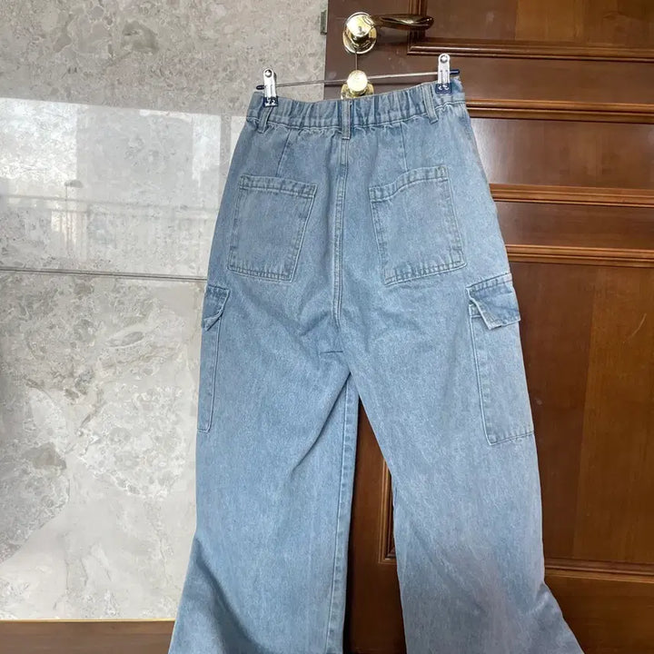 [BUNJANG] Joyjoy Dolla Cargo Two-Tuck Jeans / 지그재그 인기상품 조이조이 돌라 카고 투핀턱 청바지 코튼 뒷밴딩 포켓 와