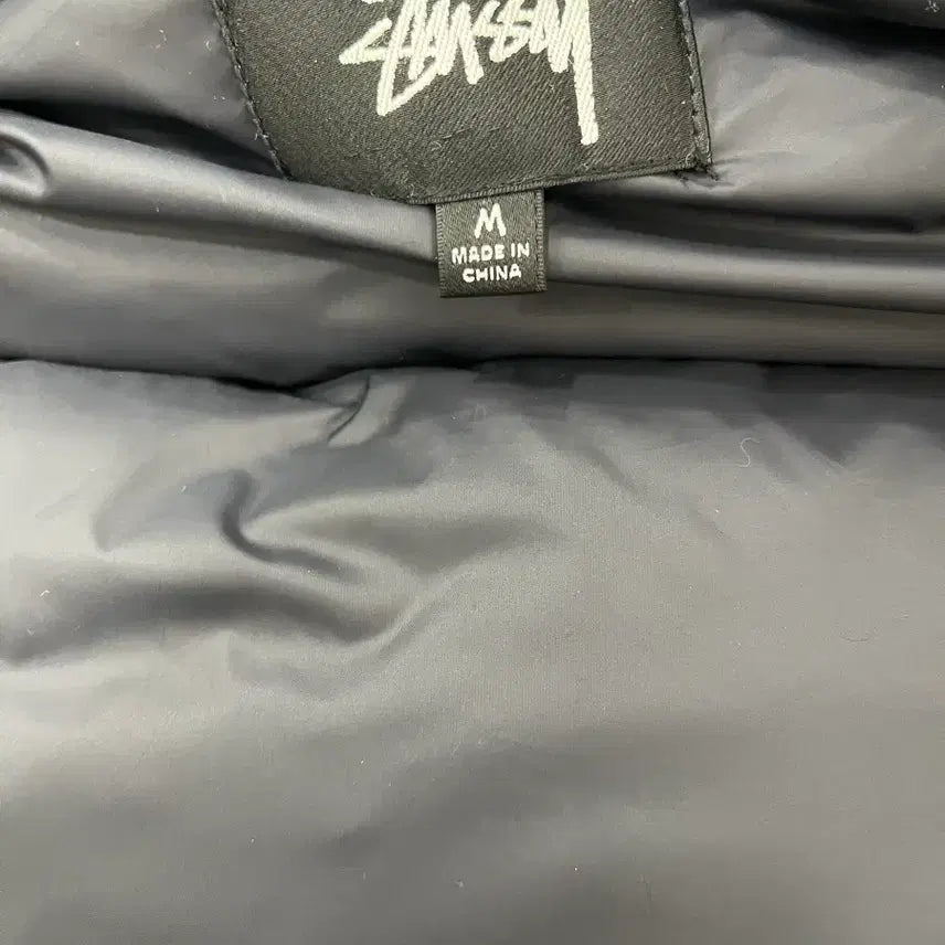 [BUNJANG] Stussy Recycled Nylon Down Puffer Vintage Black Jacket / [M] 스투시 리사이클 나일론 다운 퍼퍼 빈티지 블랙
