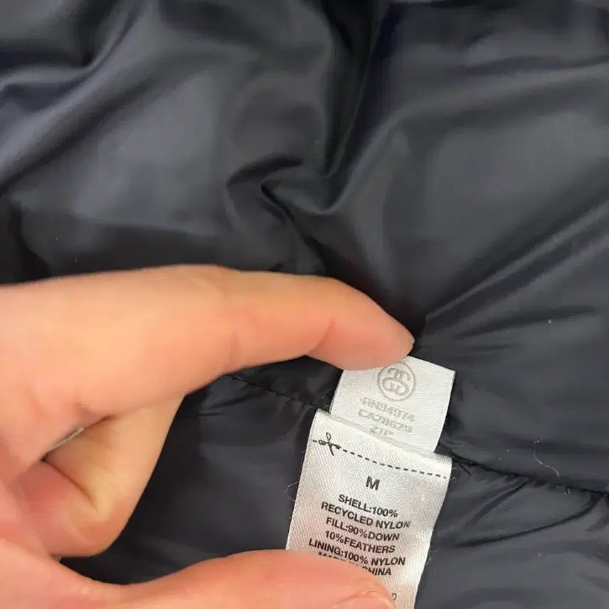 [BUNJANG] Stussy Recycled Nylon Down Puffer Vintage Black Jacket / [M] 스투시 리사이클 나일론 다운 퍼퍼 빈티지 블랙