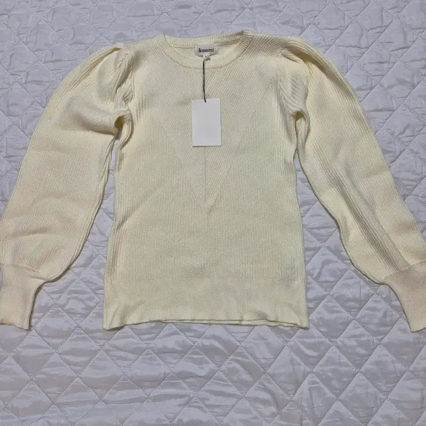 [BUNJANG] &amp;Merci Ivory Knit Top / &amp;merci 앤메르시 아이보리 니트