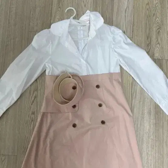 [SOLD OUT] 메이윤 핑크 트렌치 셔츠 원피스 M 벨트포함 새제품입니다
