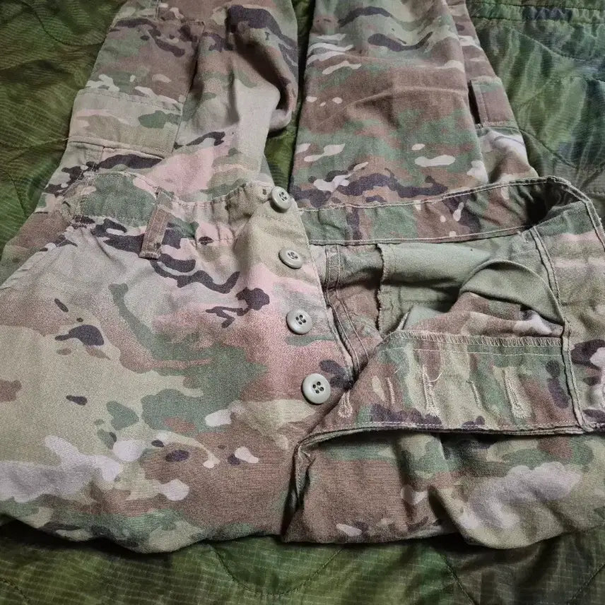 [BUNJANG] OCP Flame Resistant Military Uniform (Size: S-S, 30-inch) / 미군 OCP 방염군복 S-S 30인치