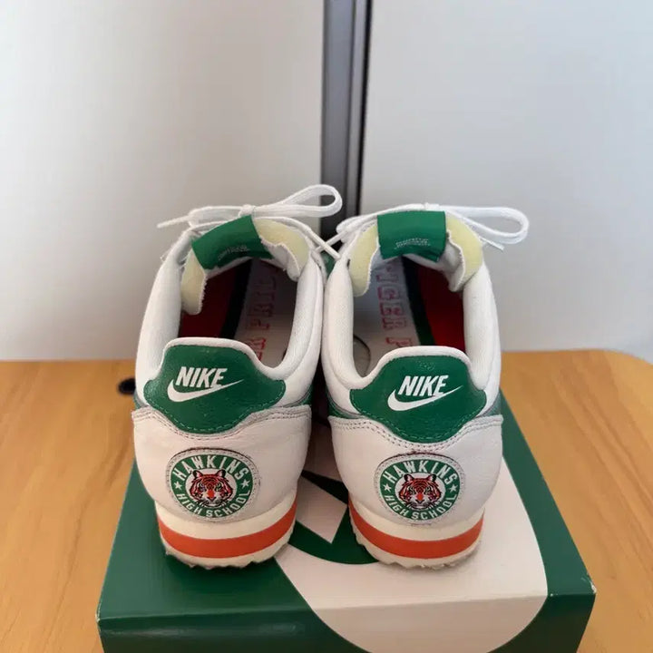 [BUNJANG] Nike Stranger Things Cortez (Size 265) / 나이키 기묘한이야기 코르테즈 265