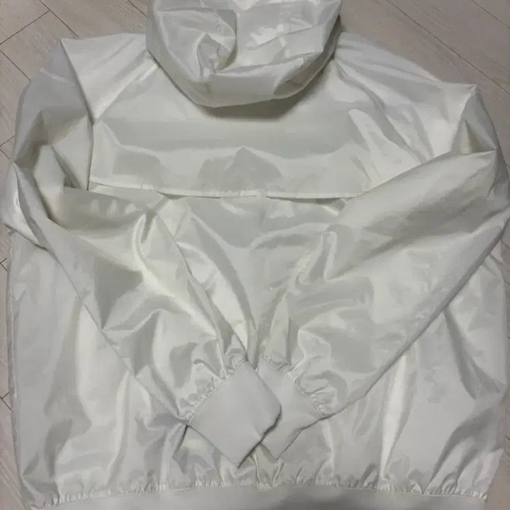 [BUNJANG] Nike Windrunner Jacket (Size 100) / 나이키 윈드러너 바람막이 사이즈 100