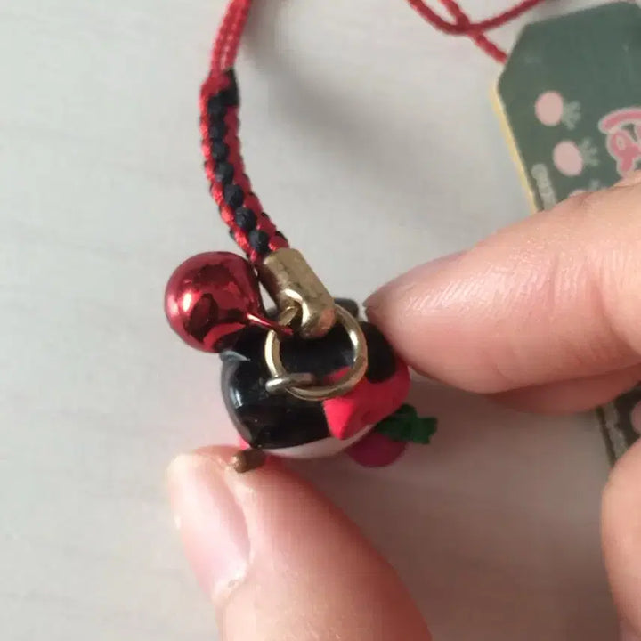 [BUNJANG] Hello Kitty Hida Furukawa Limited Edition Strap / 헬로키티 고전 스트랩 히다 후루카와 한정 (2002년 제품)